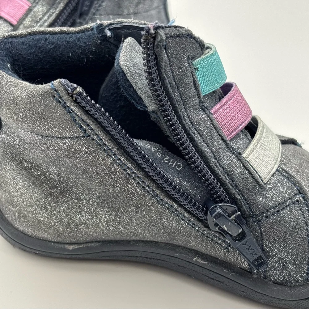 Lasocki Toddler Girls Glitter Ankle Boots w/ Heart Patch‎ Size 8